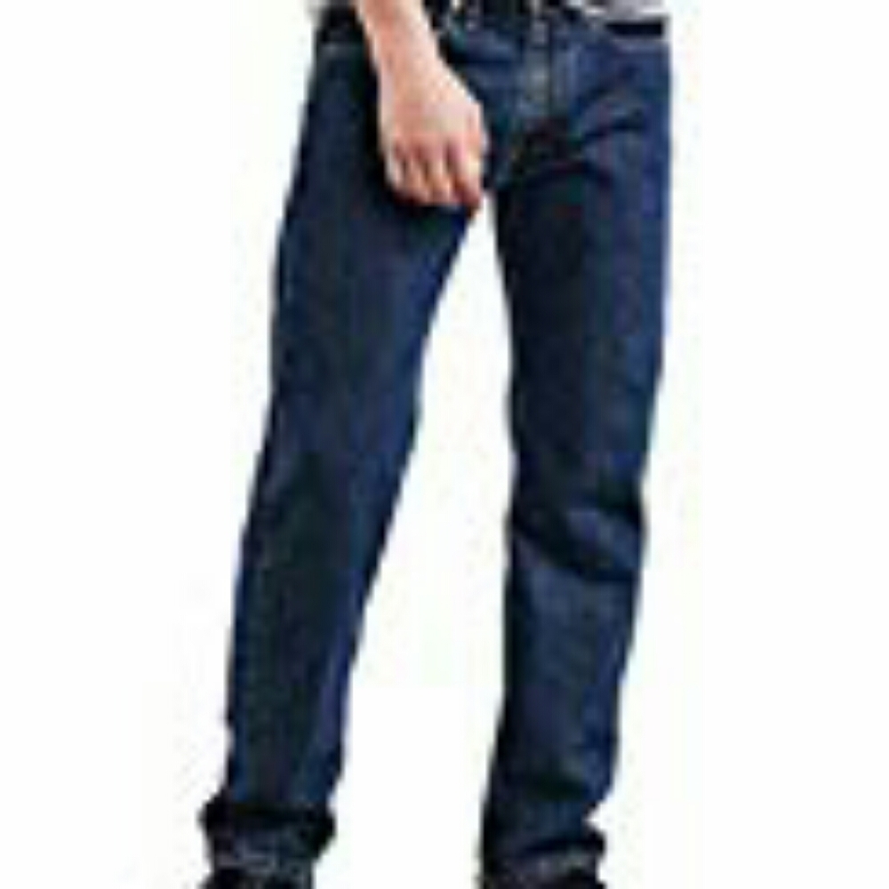 Levi's  copy and paste https://amzn.to/2RKZSqz